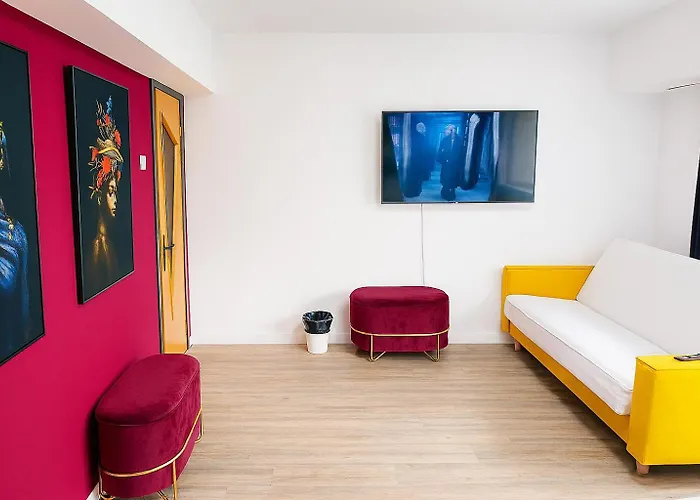 Old Town 4br With 6 Beds For Up To 12 People Bukarest